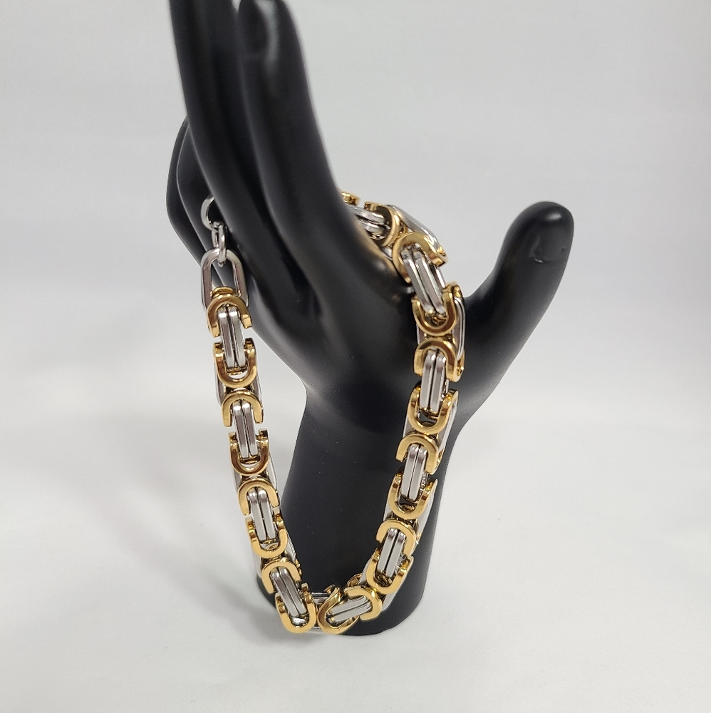 Beckham Bracelet - Picture 2 of 2